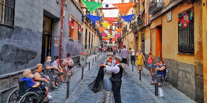 Fiestas de San Cayetano en Calle del Oso. Foto: Vida de Madrid